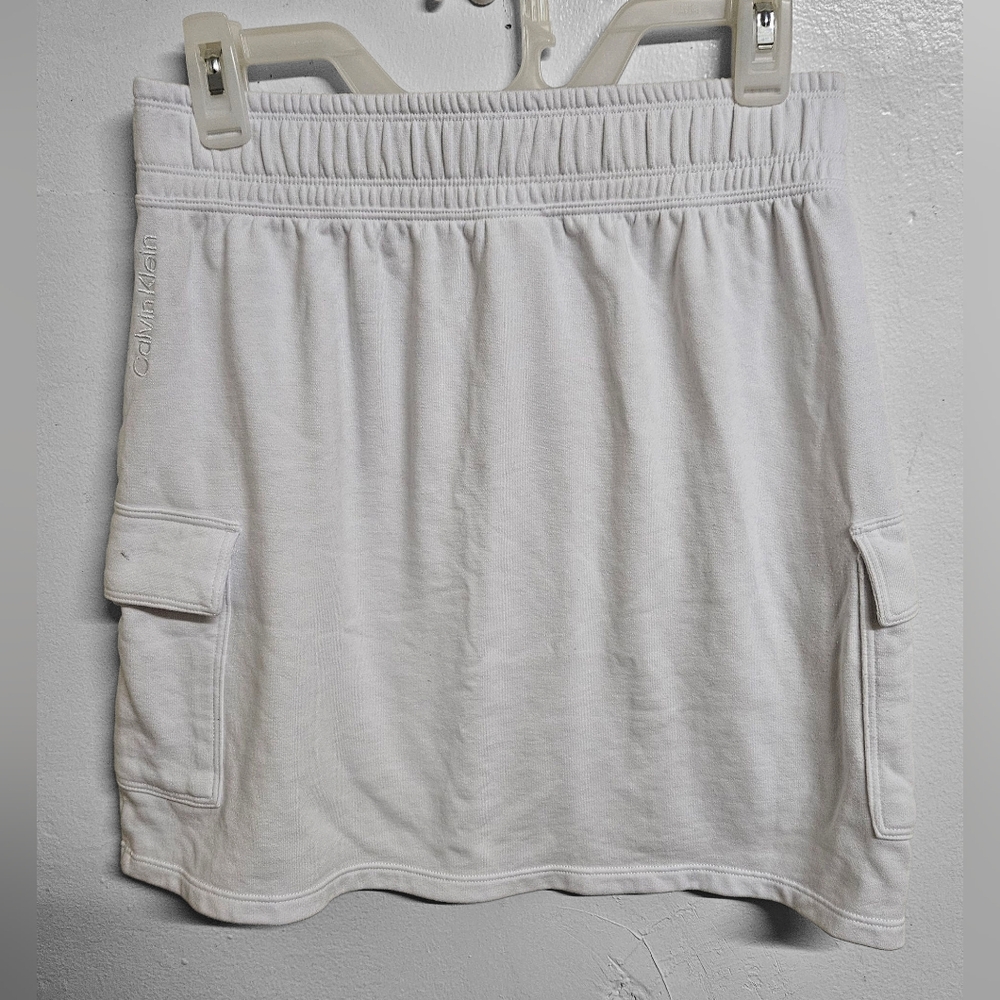 Calvin Klein Classic White Tube Skirt